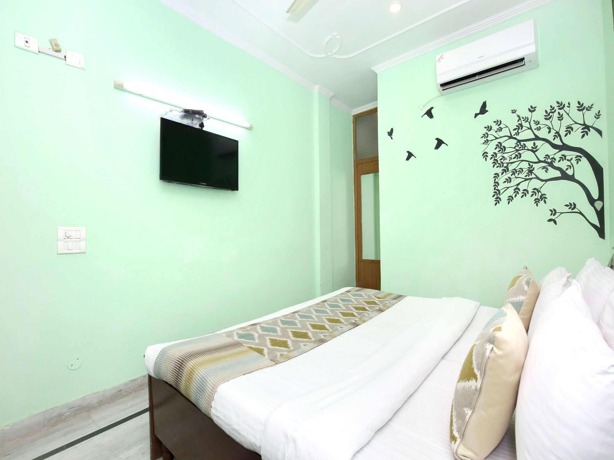 Oyo 6463 Hotel Dove Chandīgarh المظهر الخارجي الصورة